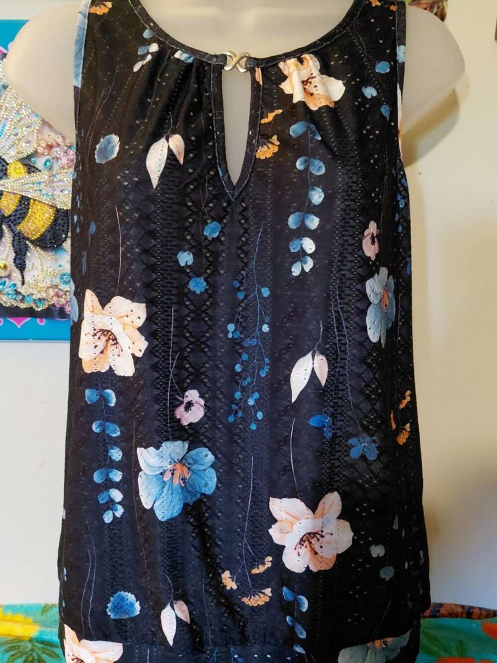 Floral Tank Top Size Small NWOT